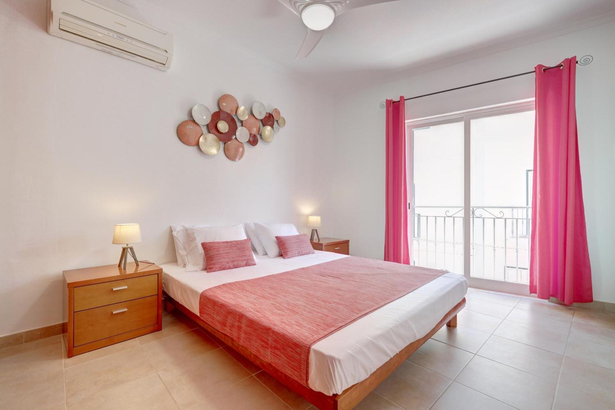 City Center, Private Parking, Ac, 6Ppl. Olhão Exteriör bild